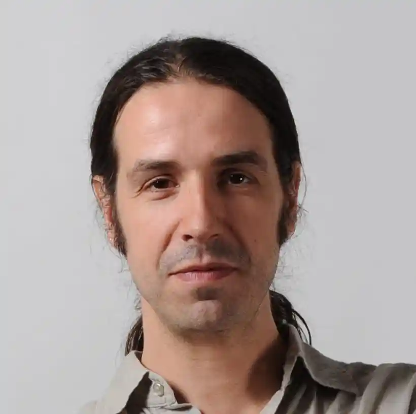 ignacio-lamas-acupuncture-médecine-traditionnelle-chinoise-massage-tuina- Ignacio Lamas acupuncteur masseur Tuina et phytothérapeute chinois à Lausanne